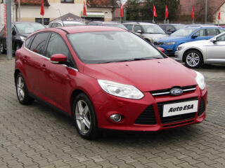 Ford Focus 1.6 Ti-VCT, AC, xenon