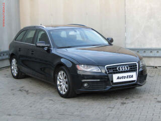 Audi A4 2.0T 4x4, AT, navi, kamera