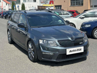 �koda Octavia 2.0 TDi, RS, navi, bixen