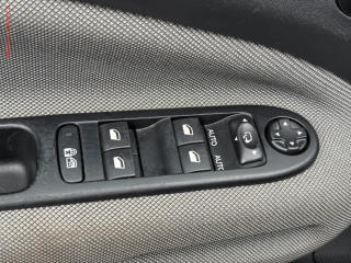 Citroën C3 Picasso (2014) 1.4 VTi, Millenium - náhled 13