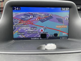 Citroën C3 Picasso (2014) 1.4 VTi, Millenium - náhled 18