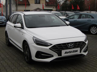Hyundai i30 1.5T-GDi, 1.maj,�R, Smart, AT