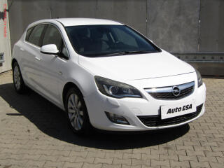 Opel Astra 1.6 T, �R, AT, park.asist