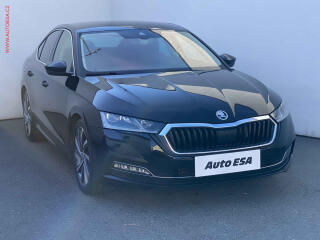 �koda Octavia 2.0 TDi, 1.maj,�R, Style