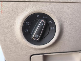 Škoda Superb (2019) 1.8 TSi, ČR, L&K, DSG, xenon - náhled 26