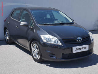 Toyota Auris 1.4D-4D, 2.maj,�R, Klima