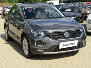 Volkswagen T-Roc 2.0TDi 4x4, 1.maj,�R, AC