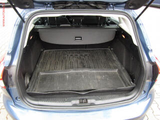 Ford Focus (2019) 2.0 TDCi, ČR, Navi, AC - náhled 7