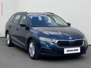 �koda Octavia 2.0 TDi, 2.maj,�R, Ambition
