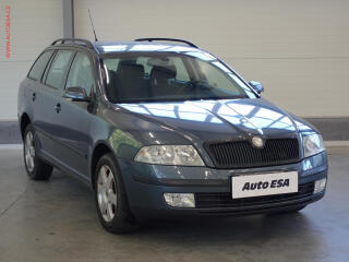 �koda Octavia 1.6 FSI, �R, autoAC, temp