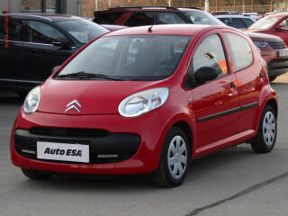 Volkswagen Polo (2005) 1.4d, AC, park.asist - náhled 3