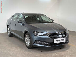 �koda Superb 2.0 TSi, DSG, LED, k��e