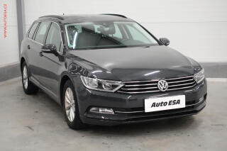 Volkswagen Passat 2.0 TDi, Comfortline, panor