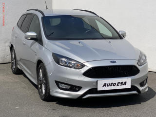 Ford Focus 1.0 EB, ST-Line, navi