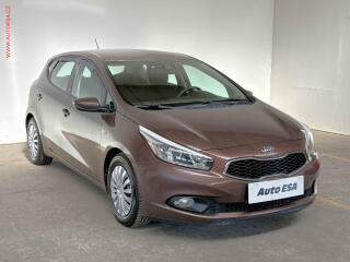 Kia Ceed 1.4i, �R, servis.kniha, AC