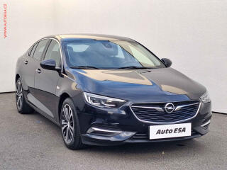 Opel Insignia 1.5T, 2.maj,�R, servis.kniha