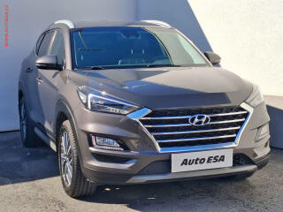 Hyundai Tucson 1.6 T-GDi 4x4, �R, LED, navi