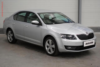 �koda Octavia 2.0 TDi, �R, servis.kniha
