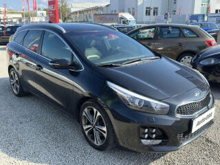 Kia Ceed 1.6 CRDi, 1.maj,�R, servis