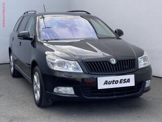 �koda Octavia 1.6 TDi, Family, DSG, xenon