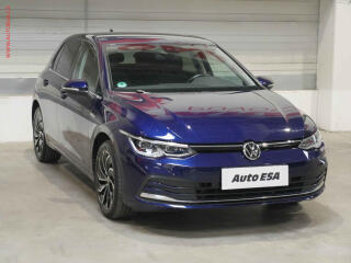 Volkswagen Golf 1.5TSi, AC, LED, navi