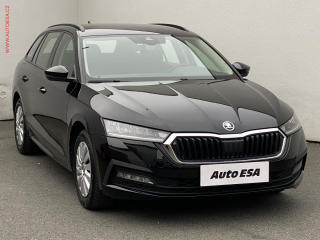 koda Octavia 2.0 TDi, R, Ambition