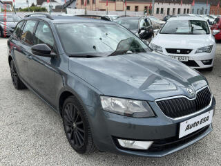 �koda Octavia 2.0TDi, 2.maj,�R, Style, TZ