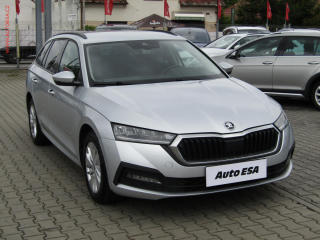 koda Octavia 2.0 TDi, R, Ambition