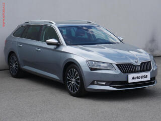 �koda Superb 1.6TDi, DSG, navi, xenon
