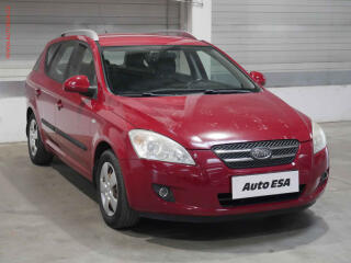 Kia Ceed 1.4i, 1.maj,�R, AC