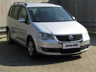 Volkswagen Touran 2.0 TDi, autoAC, temp