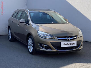 Opel Astra 1.4T, 2.maj,�R, AC, temp.