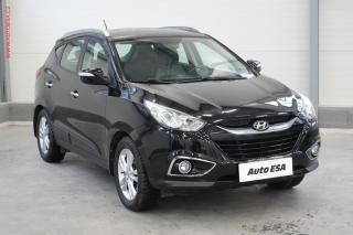 Hyundai ix35 2.0CRDI 4x4, R, AC, temp.