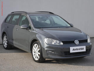 Volkswagen Golf 1.2TSI, �R, autoAC, ta�n�