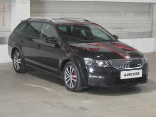 �koda Octavia 2.0 TDi, RS, LED, navi