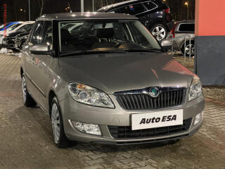�koda Fabia 1.2TSi, AT, navi, AC