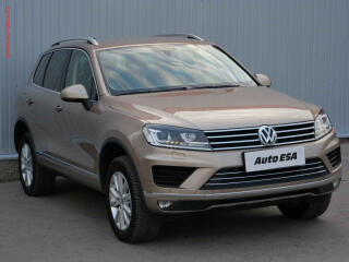 Volkswagen Touareg 3.0 TDi 4x4, AT, bixen, navi
