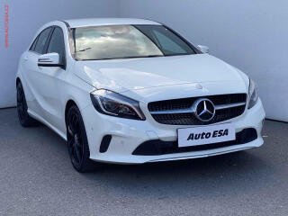 Mercedes-Benz 1.6i A180, LED, navi