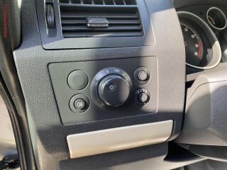 Renault Clio (2014) 0.9 TCe, 1.maj,ČR, AC, navi - náhled 15