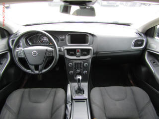 Volvo V40 (2016) 2.0D, AC, temp - náhled 8