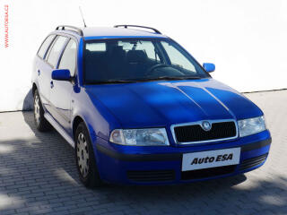�koda Octavia 1.6MPi, �R, AC