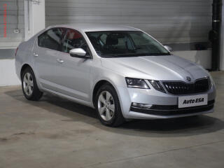 �koda Octavia 1.4 TSi, �R, LED