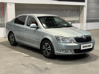 �koda Octavia 1.4TSi, �R, AC, temp, ta�n�