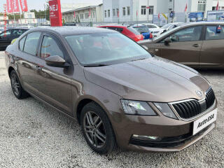 �koda Octavia 1.0TSi, �R, AC, ta�n�