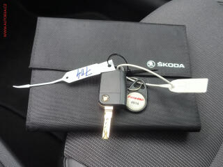 Škoda Octavia (2020) 2.0TDi, Style, LED, +pneu - náhled 26