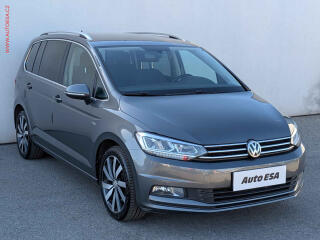 Volkswagen Touran 1.4TSi, 2.maj,�R, LED, navi