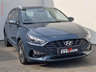 Hyundai i30 1.5 DPi, 1.maj,�R, Family