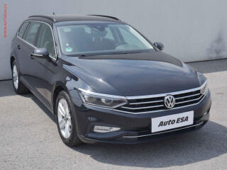 Volkswagen Passat 2.0TDi, DSG, LED, navi