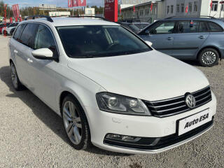 Volkswagen Passat 2.0TDi 4x4, DSG, bixen, navi