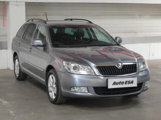 �koda Octavia 2.0 TDi, 2.maj,�R, Klima